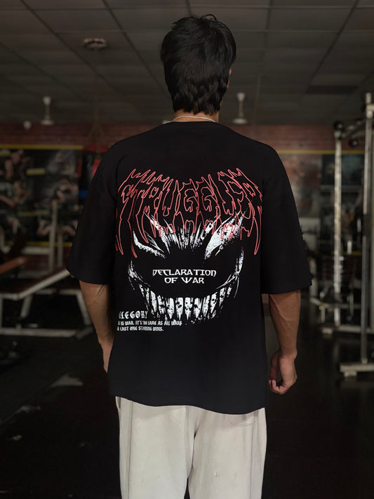 STRUGGLER Oversized Tee – “Declaration of War”